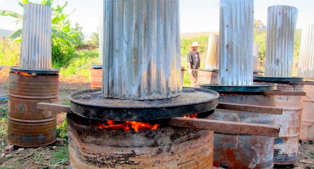 Balance Eco - Benefits of Biochar - Biochar Production by Pyrolysis